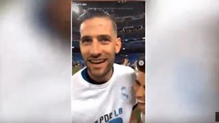 Pensó que nadie se iba a dar cuenta: Kiko Casilla "se acordó" del Barcelona en vivo en festejos del Madrid