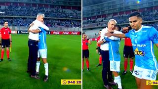 Emotivo abrazo entre Tiago Nunes y Yoshimar Yotún tras victoria sobre The Strongest en Copa Libertadores 