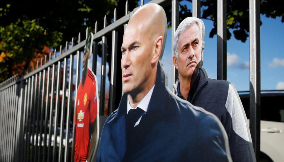 Los hinchas del Manchester United piden el despido de José Mourinho. (Fotos: Agencias)