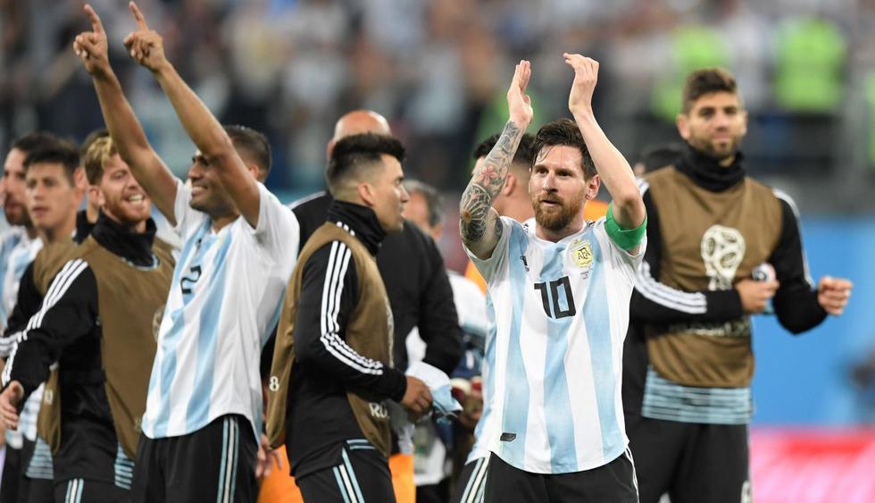 Argentina venció 2-1 a Nigeria y clasificó a octavos de final del Mundial Rusia 2018. (AFP)
