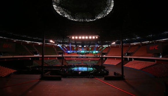 UFC ya tendría listas las dos peleas estelares de sus eventos del 13 y 16 de mayo en Florida. (Getty Images)