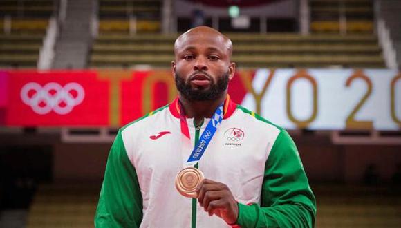 Judoca que se llevó el bronce: “Le dedico la medalla a Adidas y Puma, ellos dijeron que no tenía calidad para representarlos”. (Twitter)