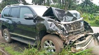 Así quedó el coche: Samuel Eto’o sufrió aparatoso accidente de auto en Camerún