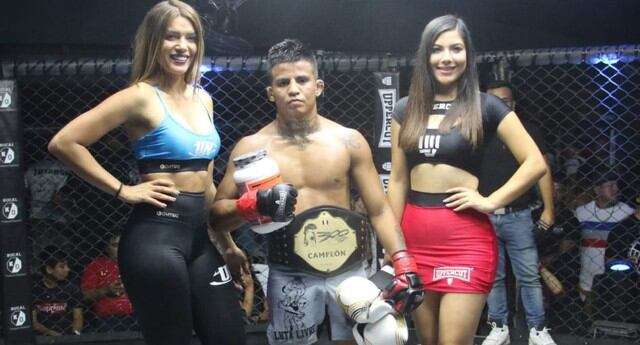 300 Sparta: John Jairo Quiñones derrotó a Tiao Calixto por descalificación. (Foto: 300 Sparta)