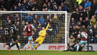 El golazo de Danilo no alcanzó: Manchester City empató 1-1 con Burnley por la Premier League