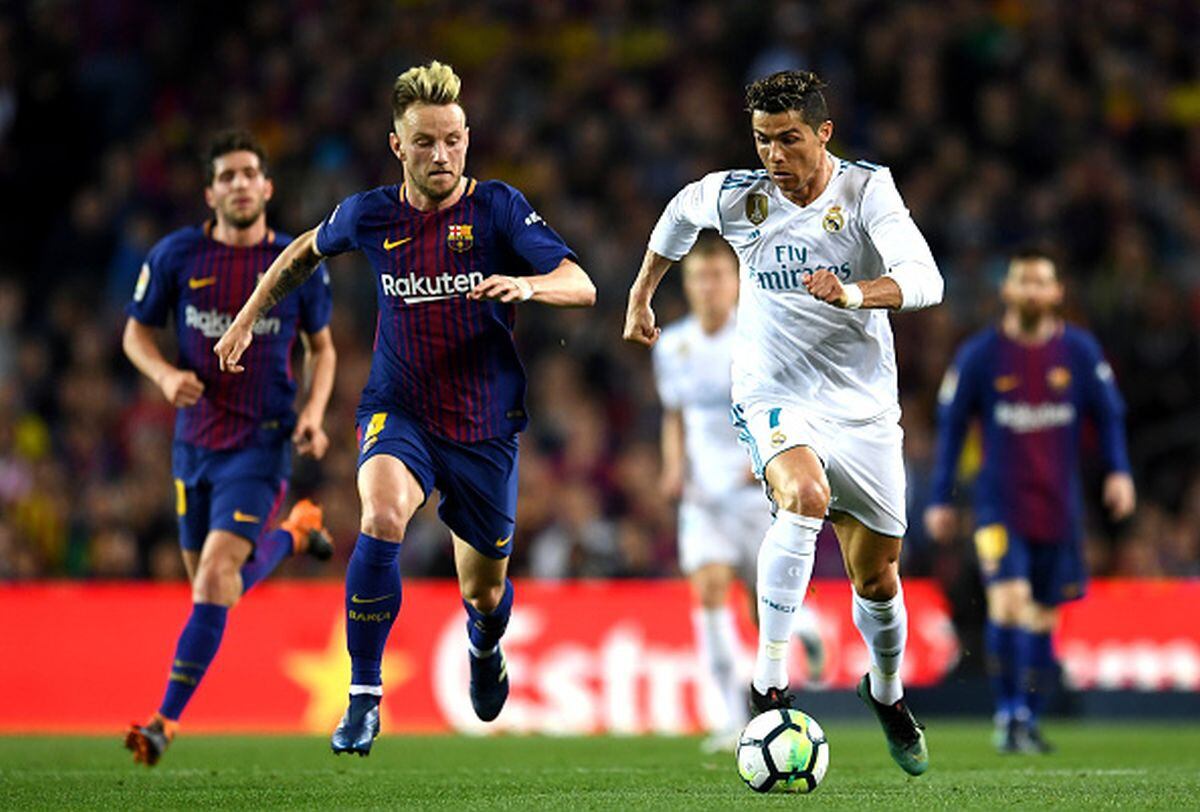 Rakitic ha enfrentado a Cristiano como jugador de Sevilla y del Barcelona. (Getty)