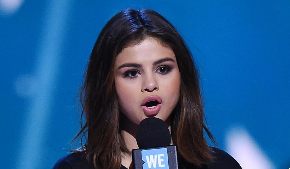 Selena Gomez no autorizó el uso de su imagen a los responsables de un juego móvil. (AFP)