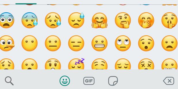 Te Fijaste En Este Emoji De Whatsapp Conoce Que Dicen Los Ojos Rasgados Y La Boca Cerrada Bts Smartphone Aplicaciones Depor Play Depor 1520 x 1700 jpeg 103 kb. los ojos rasgados y la boca cerrada