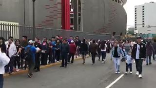 Con el duelo iniciado: largas colas en el Nacional para ver la final del Fútbol Femenino entre la 'U' y Alianza [VIDEO]