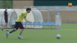 ¡Alisten, apunten, fuego! Messi probó la puntería y marcó un golazo en la práctica del FC Barcelona [VIDEO]