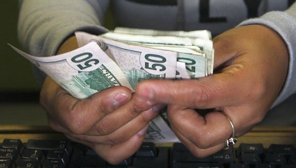 ¿Cuál es el precio del dólar en Colombia? (Foto: AFP)