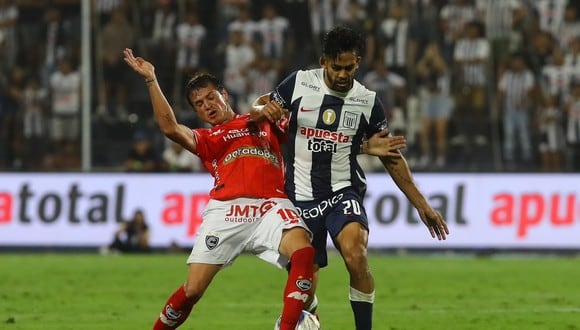 Andrés Andrade buscará ser titular en Copa Libertadores. (Foto: Leonardo Fernández / GEC)