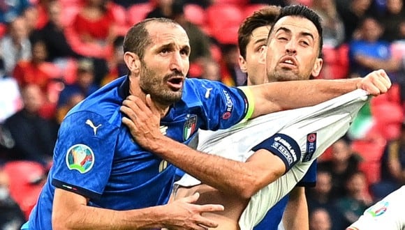 España vs. Italia se vuelven a ver las caras tras el choque por la Eurocopa. (Foto: EFE)
