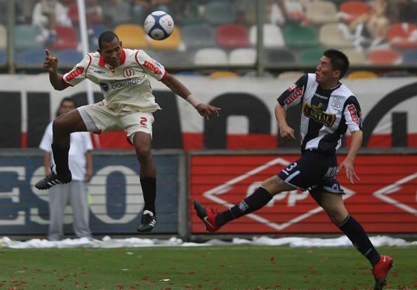 Entre Alianza Lima y Universitario suman ocho títulos nacionales desde la temporada 2000. (Foto: Getty Images)