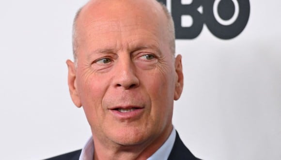 Bruce Willis, quien padece demencia frontotemporal, es uno de los actores más exitosos y populares de Hollywood (Foto de Ángela Weiss / AFP)