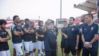 Volvió al fútbol: Diego Maradona inició sus labores como entrenador delAl Fujairah de Emiratos Árabes