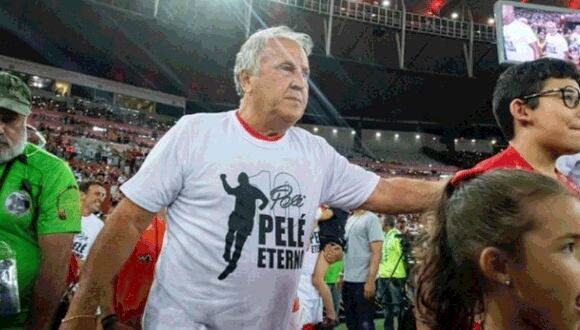 Zico rindió homenaje a Pelé, quien falleció este jueves. (Foto: Agencias)