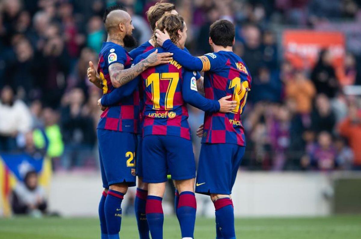 Barcelona y Napoli se miden este martes en Italia por la ida de los octavos de final de la Champions League 2020. (Foto: Agencias)