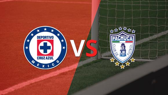 ¡Inició el complemento! Pachuca derrota a Cruz Azul por 2-0