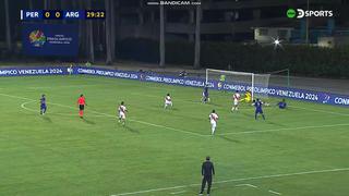 ¡Muralla inca! Diego Romero evitó gol de Medina con espectacular atajada en el Perú vs. Argentina