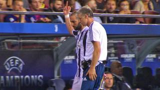 No aguantó más: el grosero gesto de Higuaín a los hinchas del Barcelona luego de las pifias