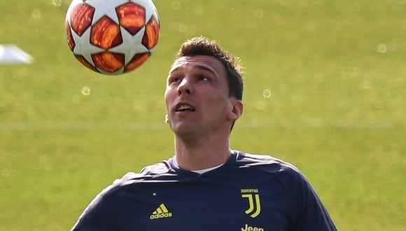 Mario Mandzukic podría continuar su carrera en AC Milan. (Foto: AFP)