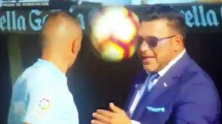 De no creer: el pelotazo que le 'voló' los lentes a Mohamed en su debut por Liga Santander 2018 [VIDEO]