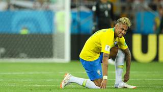 Sin piedad: la foto viral de las medias de Neymar tras duras faltas recibidas ante Suiza