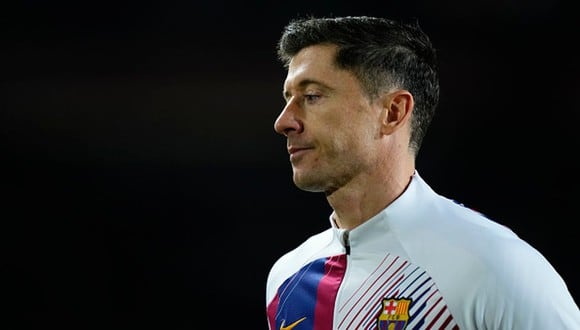 Robert Lewandowski juega su segunda temporada en el FC Barcelona. (Foto: Getty Images)