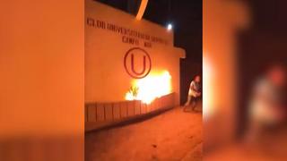 Universitario: Incendian escudo de la “U” en Campo Mar en horas de la madrugada | VIDEO