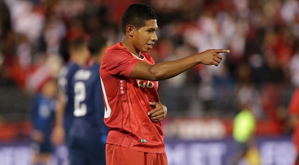 Edison Flores ingresó en el segundo tiempo ante Estados Unidos. (Foto: Twitter Selección Peruana)