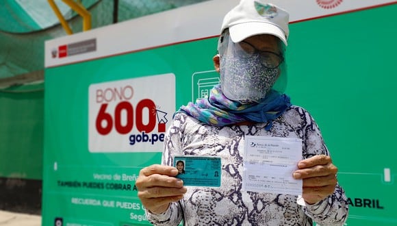 Beneficiarios del grupo 4 pueden cobrar el bono 600 soles en agencias itinerantes del Banco de la Nación. (Foto: GEC)