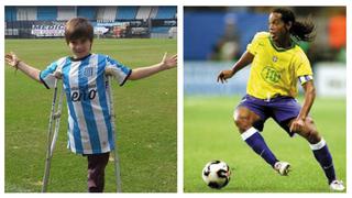 Niño con muletas impresiona al hacer la 'elástica' de Ronaldinho con caño incluido
