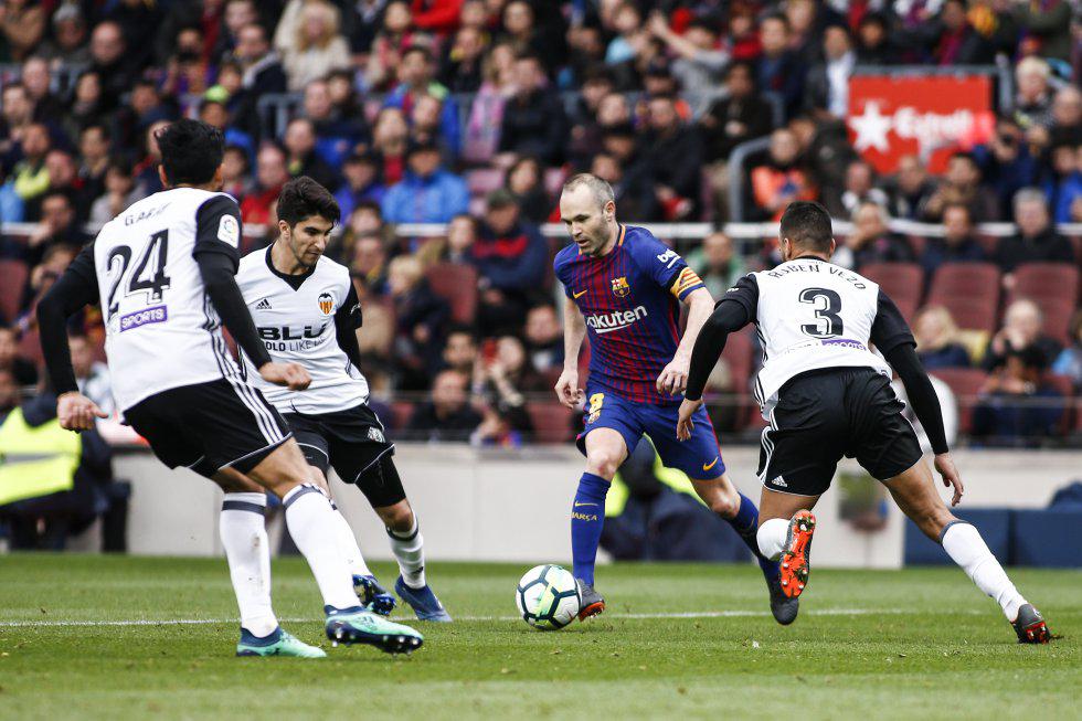 Andrés Iniesta jugó este domingo su último partido con el Barcelona.
