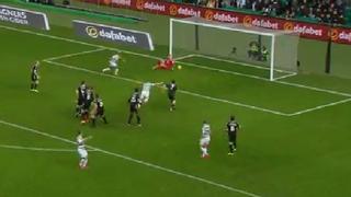 ¡Pero qué ven mis ojos! Jugador del Celtic es viral en YouTube por fallar gol con el arquero vencido [VIDEO]
