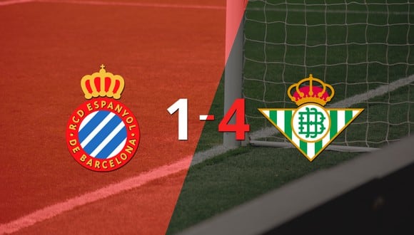Betis golea 4-1 a Espanyol y Borja Iglesias firma doblete 
