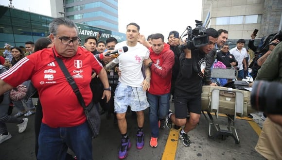 Paolo Guerrero llegó a Lima para unirse a la Selección Peruana. (Foto: César Bueno / GEC)