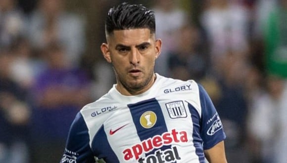 Carlos Zambrano tiene contrato con Alianza Lima hasta diciembre de 2024. (Foto: Getty Images)