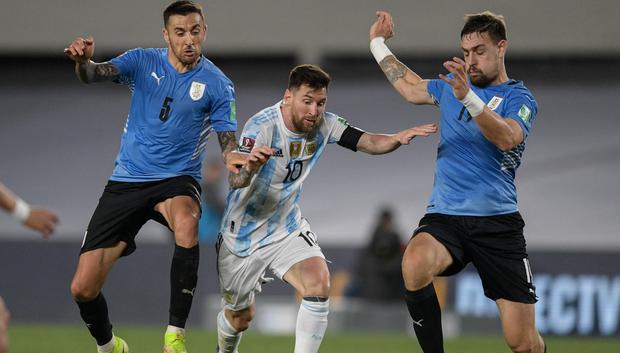 Argentina vs uruguay