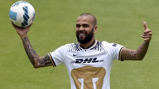 Todo listo para el debut: Dani Alves recibió la visa de trabajo en México y debutará en Pumas