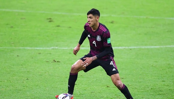 Edson Álvarez se perderá el duelo ante Panamá y queda desconvocado. (Getty Images)