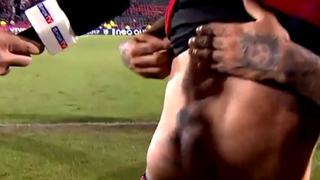 Heridas de guerra: Un Paolo Guerrero enfurecido mostró cortes en su cuerpo tras el partido ante Palmeiras