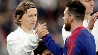 Messi devolvió a la tierra a Modric: la imagen viral del 'jalón' del croata a Leo en el Madrid-Barcelona