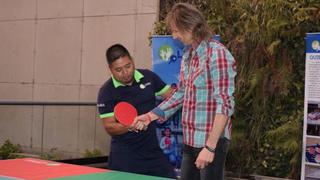 El otro deporte de Ricardo Gareca: el técnico juega y difunde el tenis de mesa