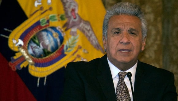Lenín Moreno calificó la caída del petróleo como “un golpe durísimo” para la economía de su país. (Foto: Agencias)