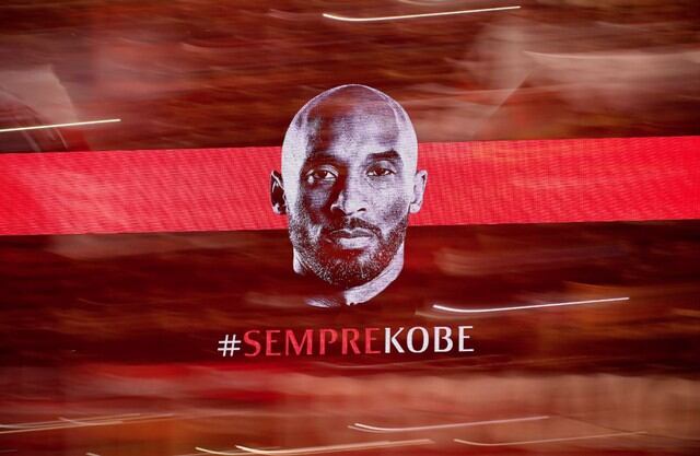 AC Milan le rindió un emotivo homenaje a Kobe Bryant durante el partido contra Torino por la Copa Italia. (Foto: Twitter)