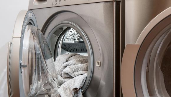 El truco viral para limpiar fácilmente la lavadora y hacer que la ropa quede impecable. (Foto: @miseenplace_au / TikTok)