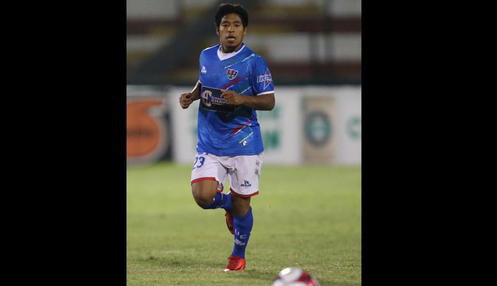 Carlos Olascuaga,  delantero de Sport Rosario