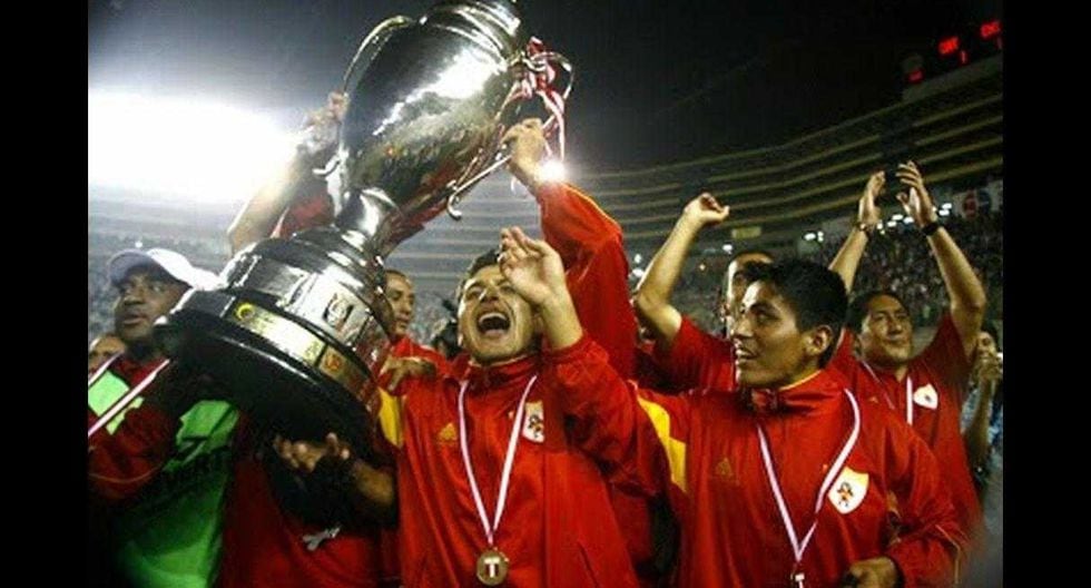 Resultado de imagen para sport huancayo campeon copa peru 2008