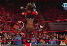 ¡Lo hizo puré! AJ Styles le aplicó un 'súper clash' a Cedric Alexander en Monday Night Raw [VIDEO]